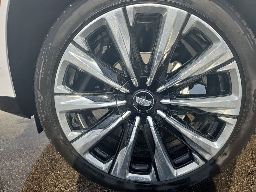 2026 Cadillac Escalade Platinum Luxury - Photo 9