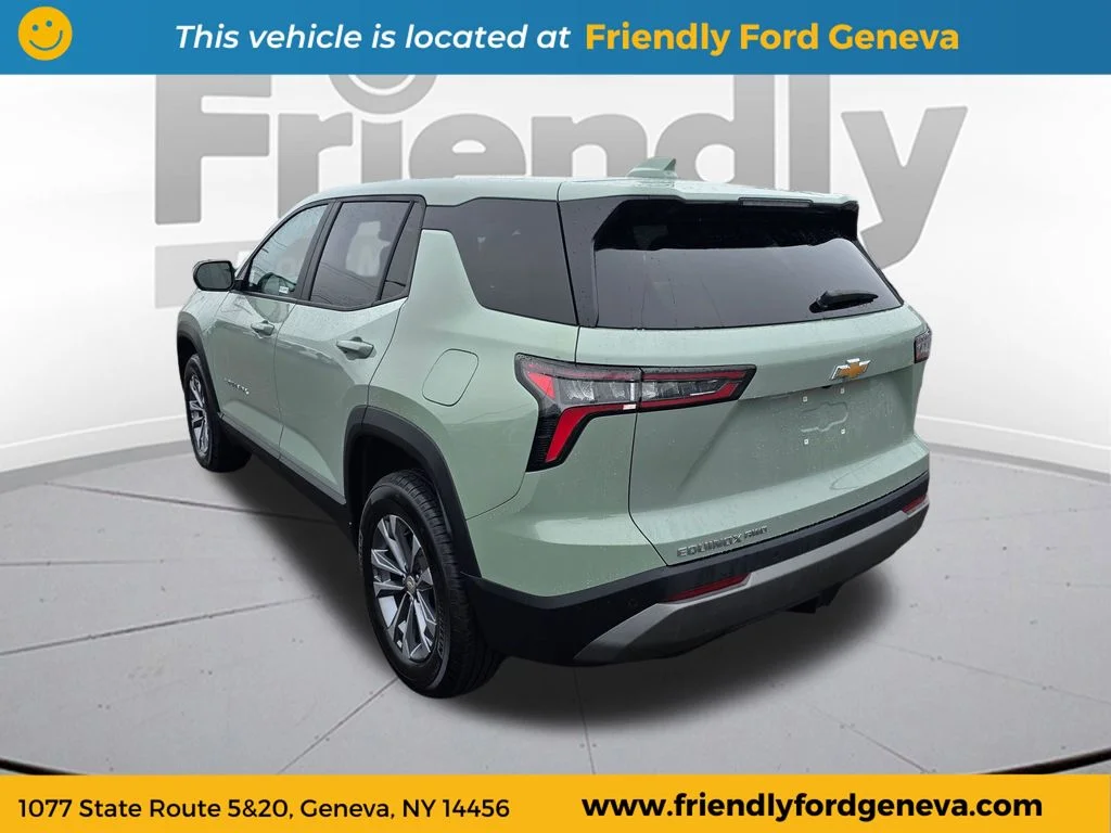 Used 2026 Green Chevrolet LT image 7