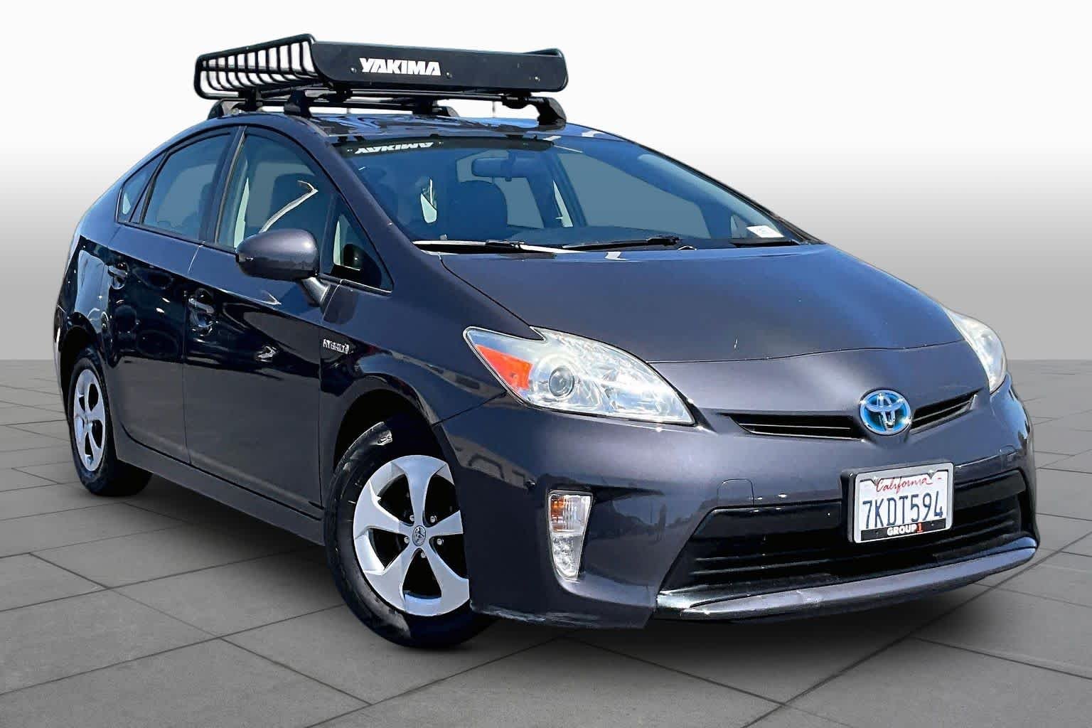 Pre-Owned 2015 Toyota Prius Two
