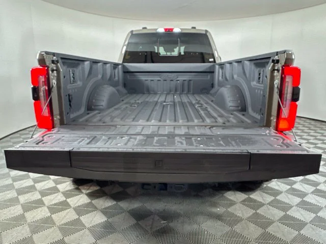 Used 2026 Gray Ford Platinum image 21