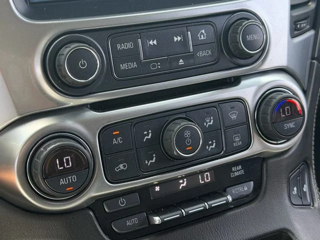 Used 2020 Black Chevrolet LT image 27