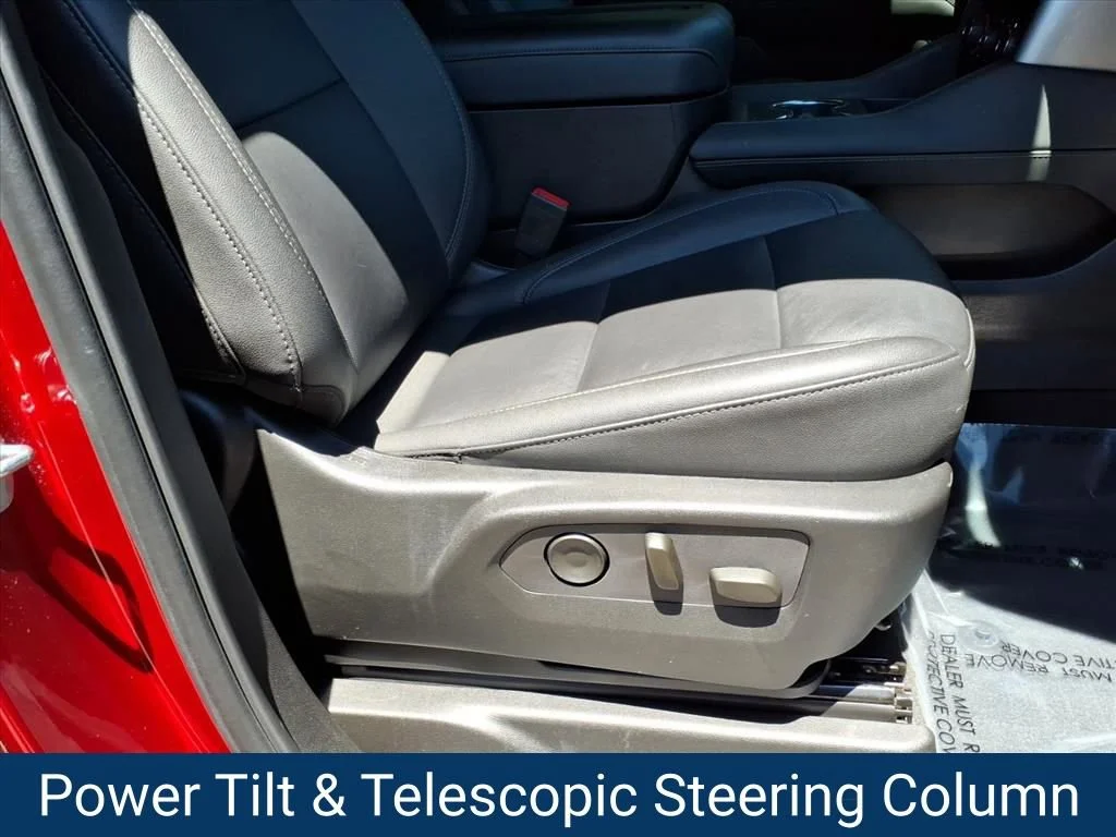 Used 2024 Radiant Red Tintcoat Chevrolet Z71 image 30