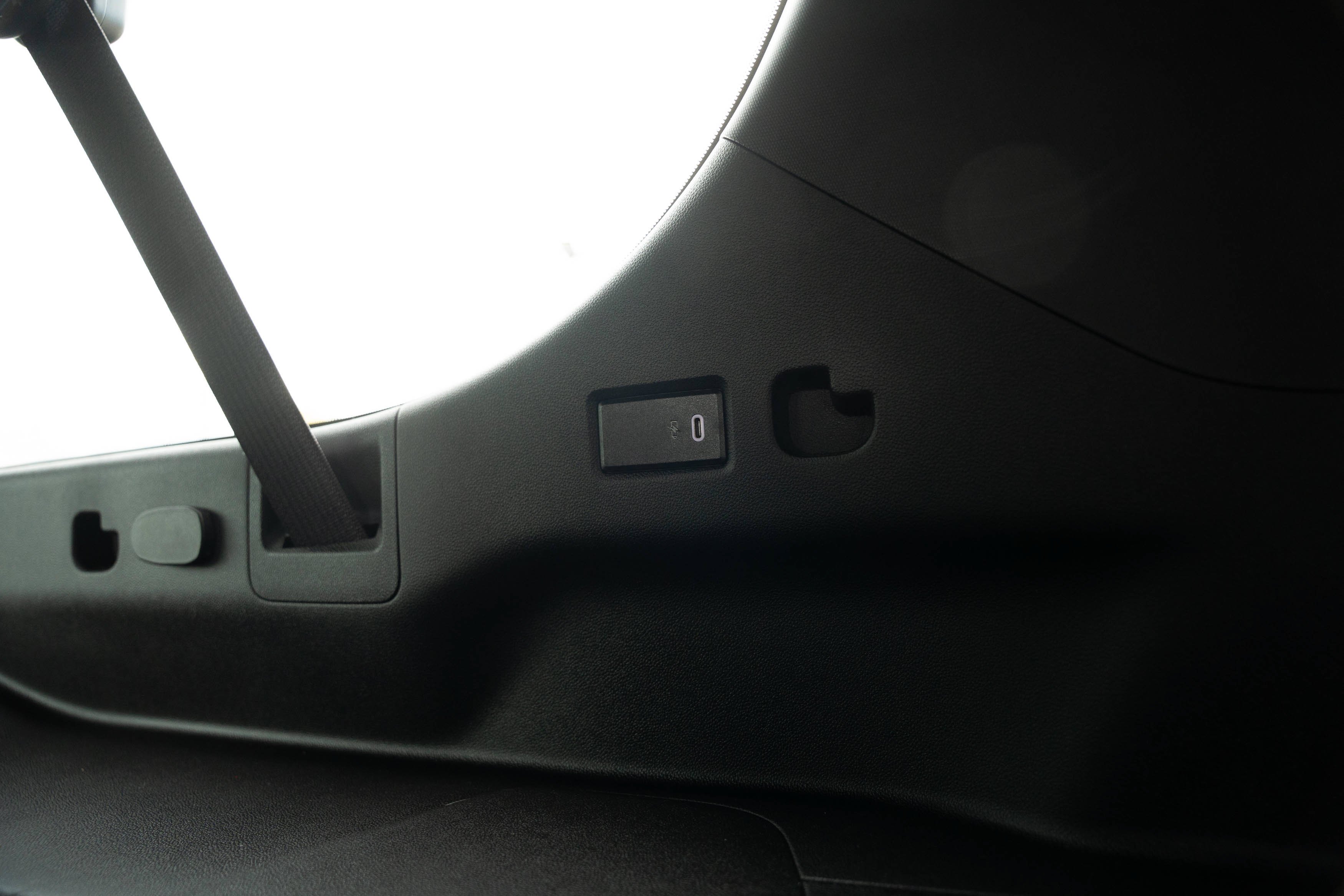 Used 2022 Iridescent Pearl Tricoat Chevrolet LT image 28