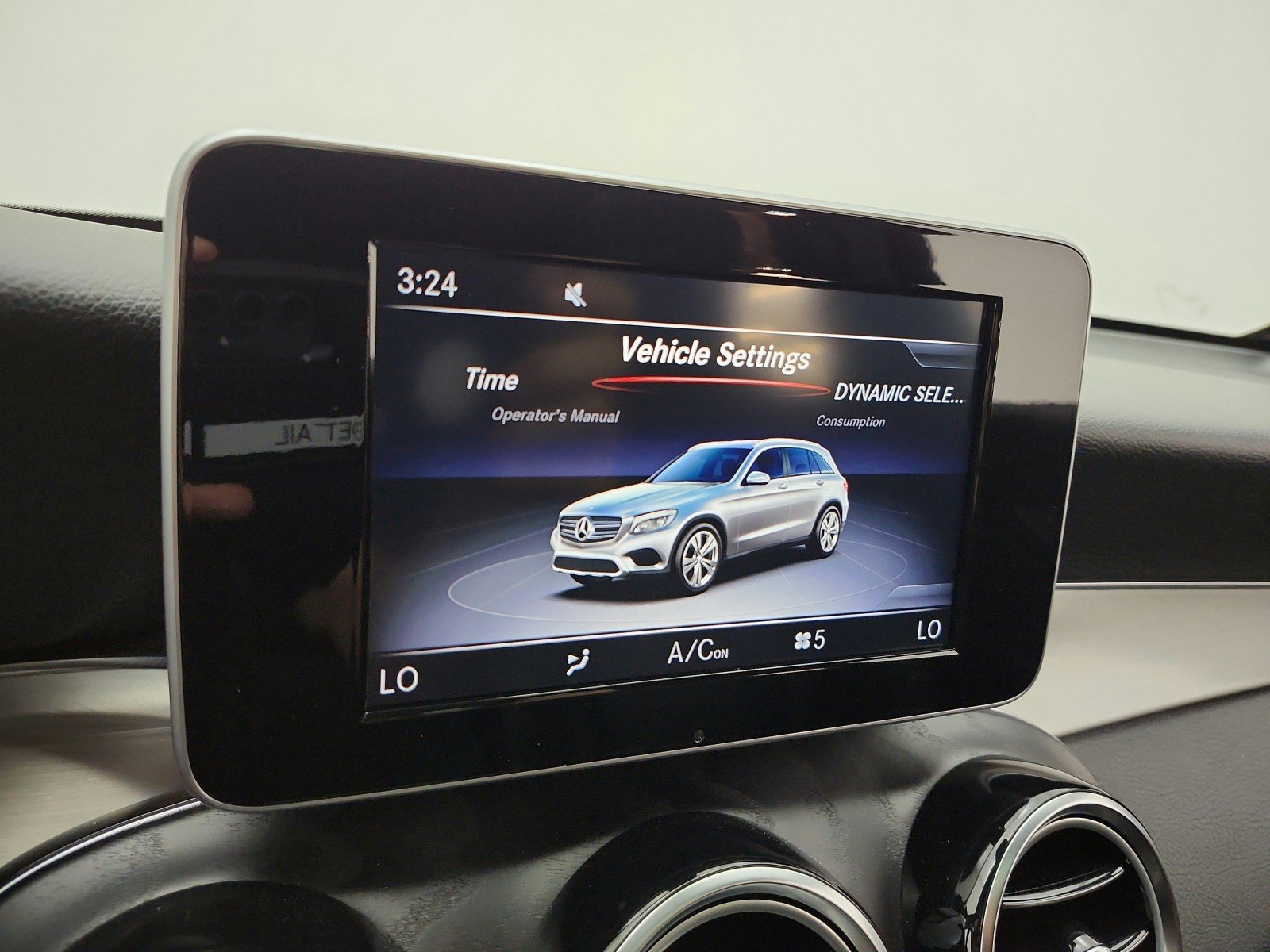 Used 2019 Black Mercedes-Benz GLC 300 SUV image 9