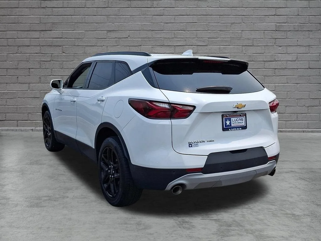 Used 2020 SUMMIT WHITE Chevrolet LT image 38