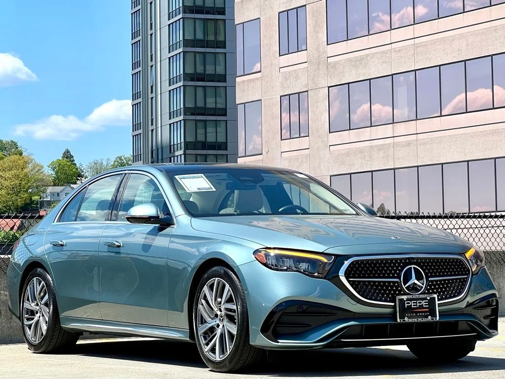 2026 Mercedes-Benz E-Class E350 4MATIC's photo