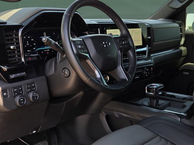 Used 2025 Black Chevrolet ZR2 image 22