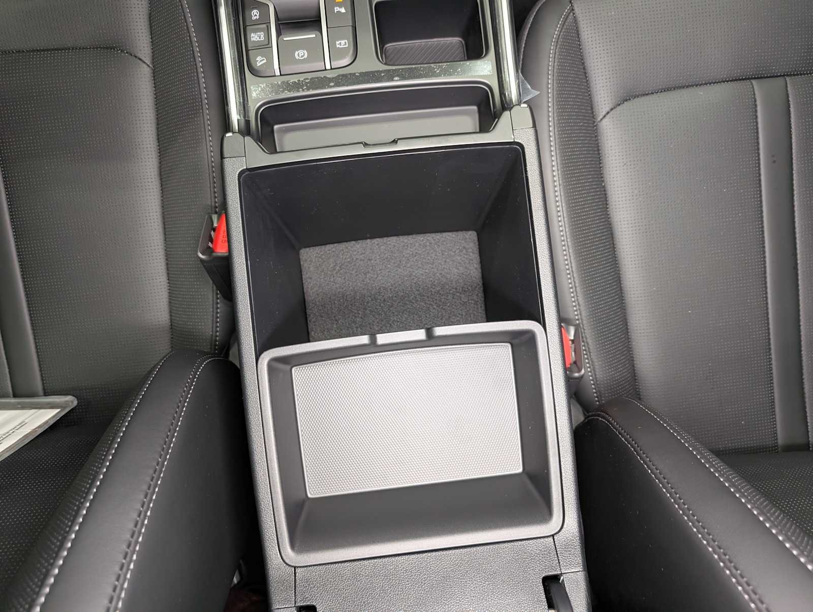 2026 Kia Sorento S - Photo 13