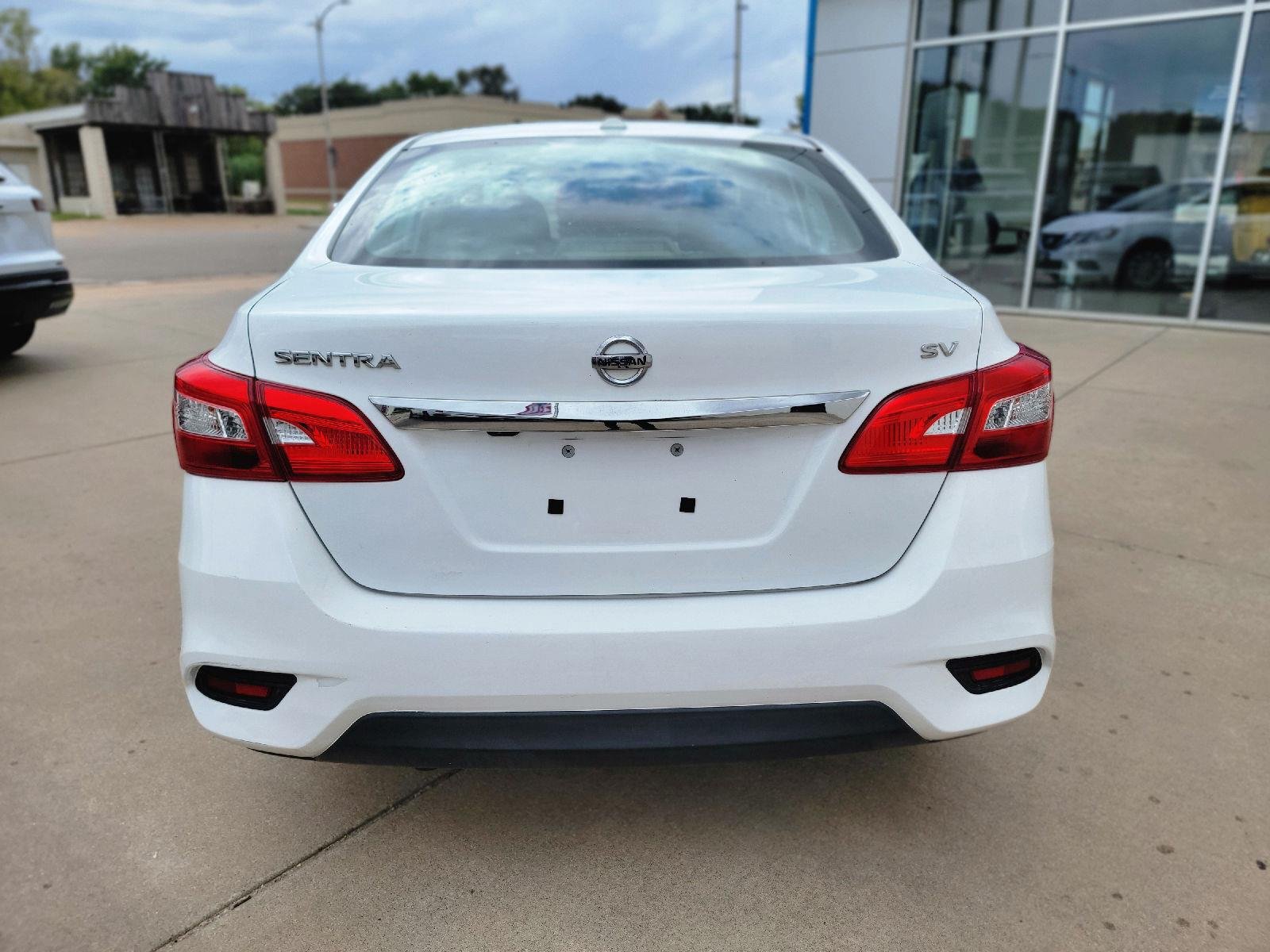 Used 2017 Aspen White Nissan SV image 6
