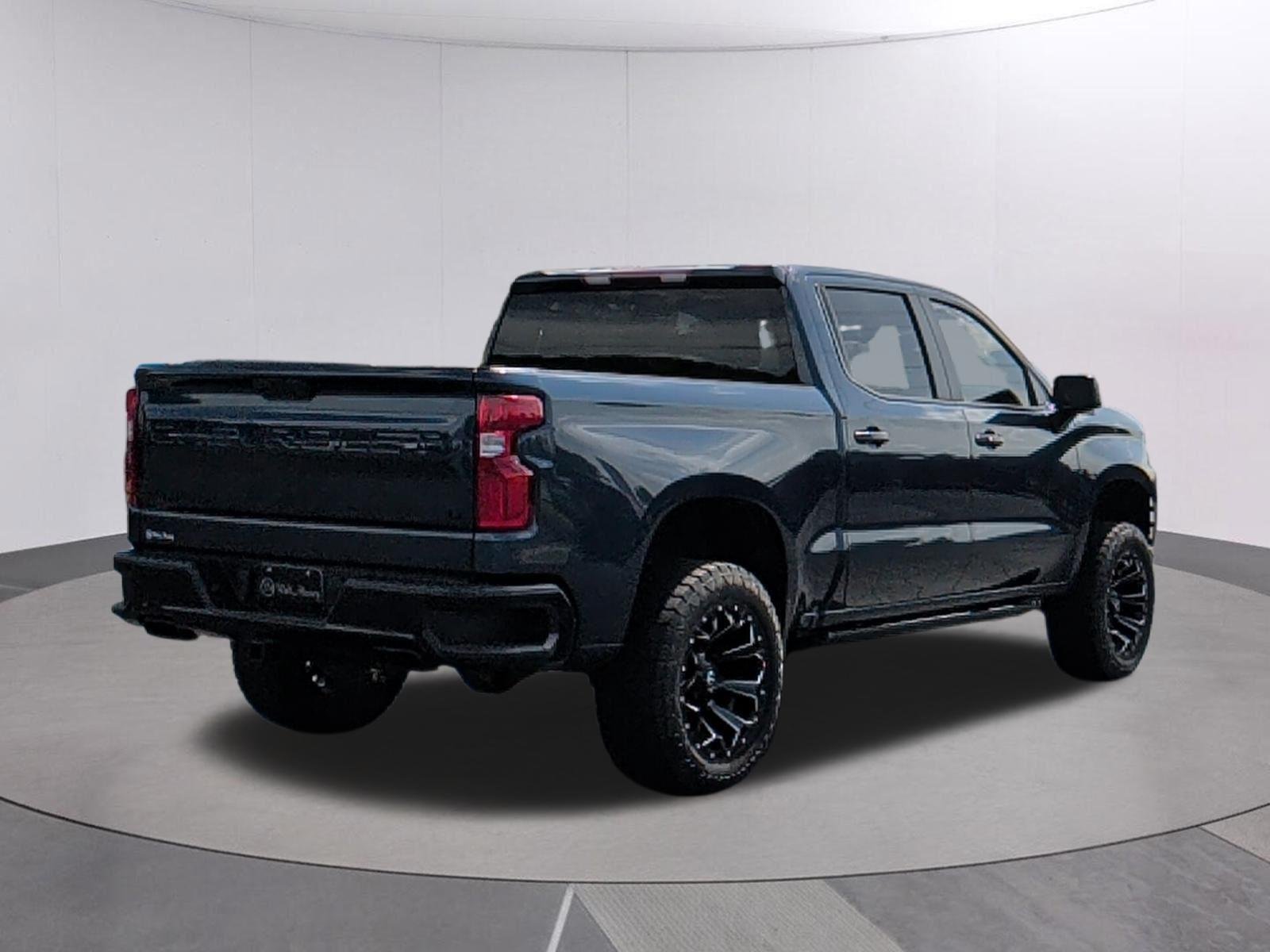 Used 2020 NORTHSKY BLUE METALLIC Chevrolet LT Trail Boss image 6