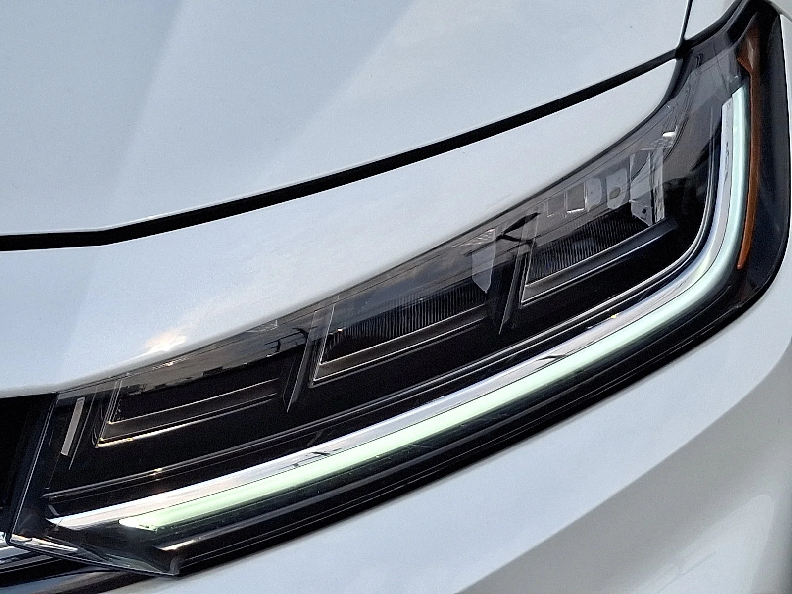 New 2026 Opal White Pearl - 0P0P Volkswagen SE image 10