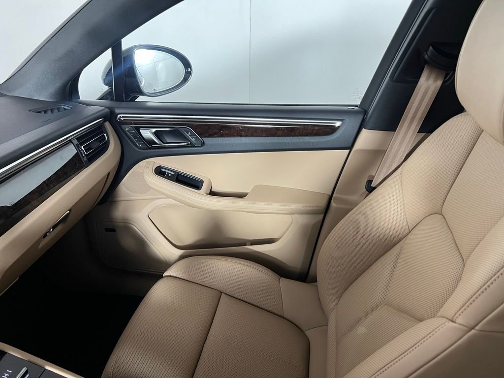 2026 Porsche Macan Base - Photo 22