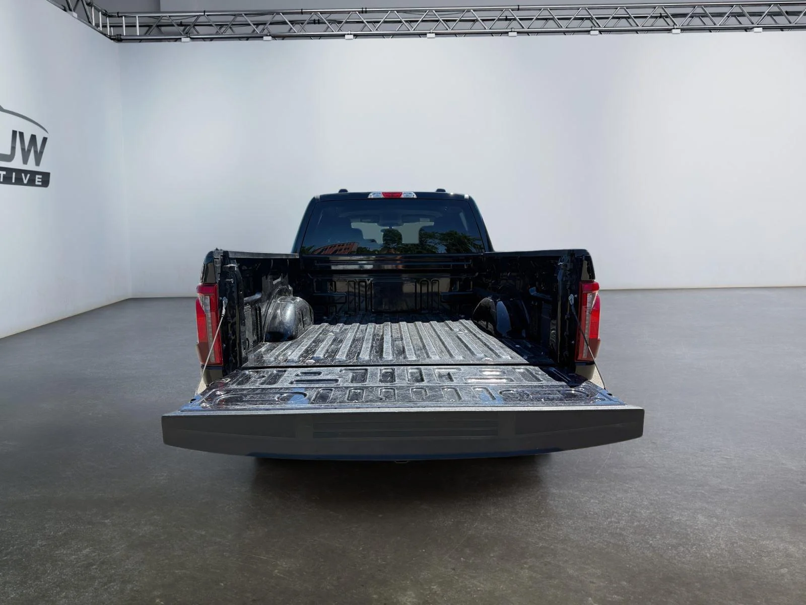 Used 2025 Agate Black Ford XLT image 21
