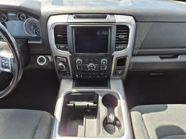 Used 2022 Diamond Black Crystal Pearlcoat Ram Warlock image 11