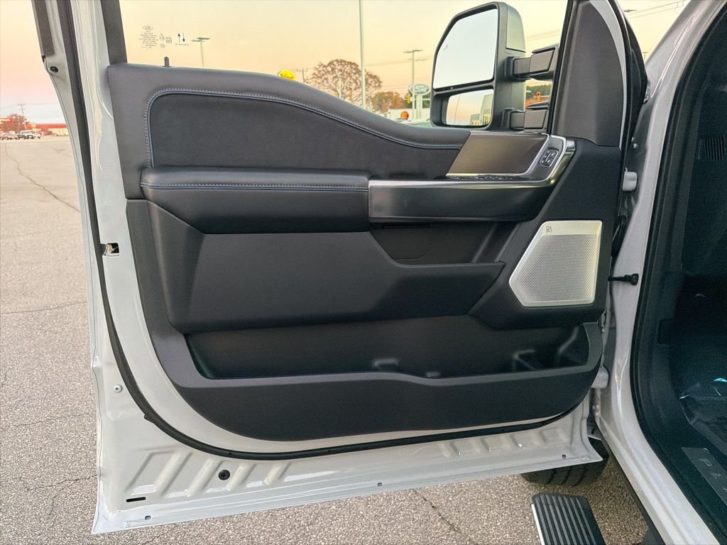New 2026 Avalanche Ford F-250® Platinum® image 14
