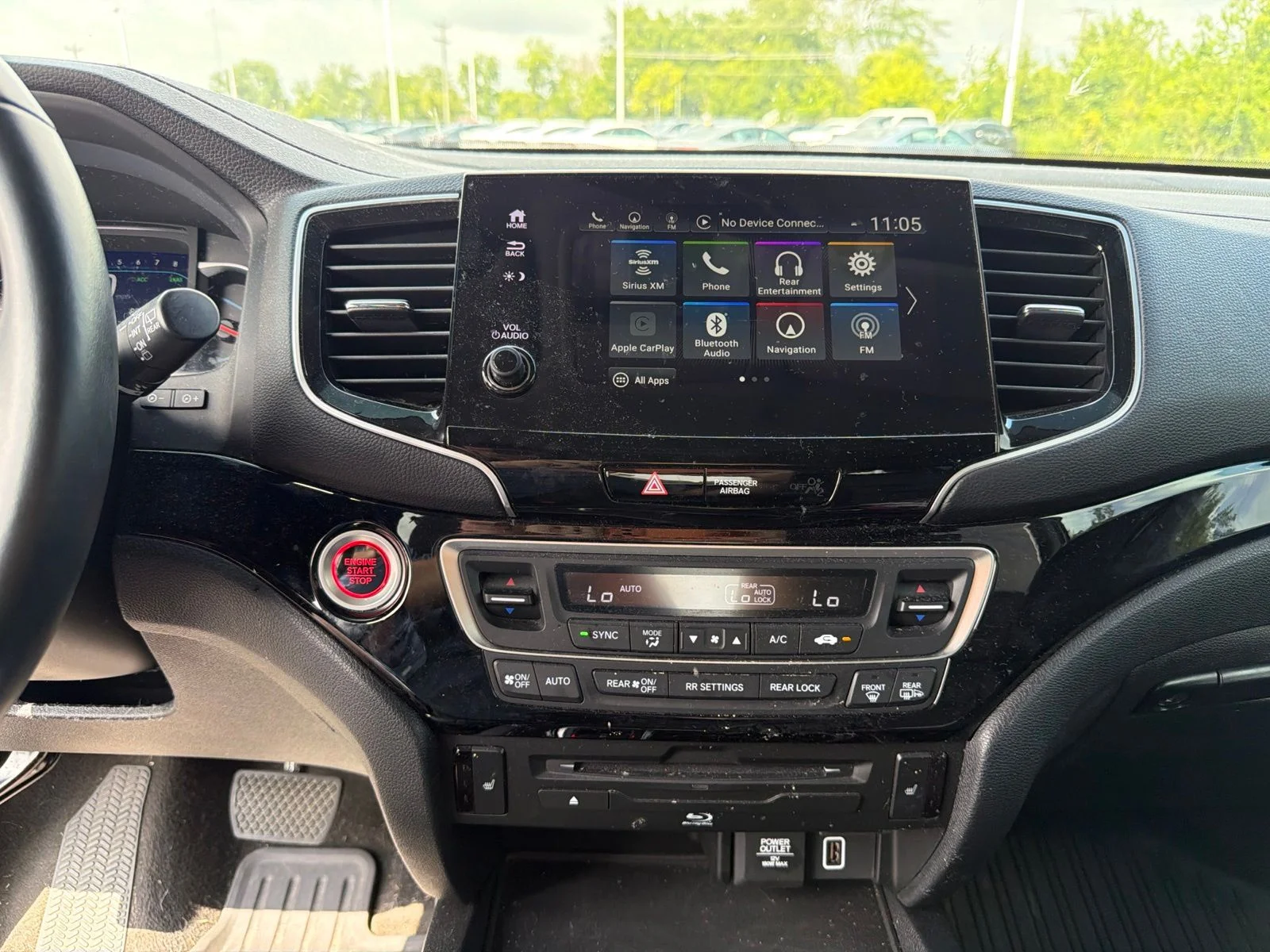 Used 2022 White Honda Touring image 16