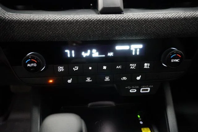 2026 Subaru Outback Limited - Photo 17