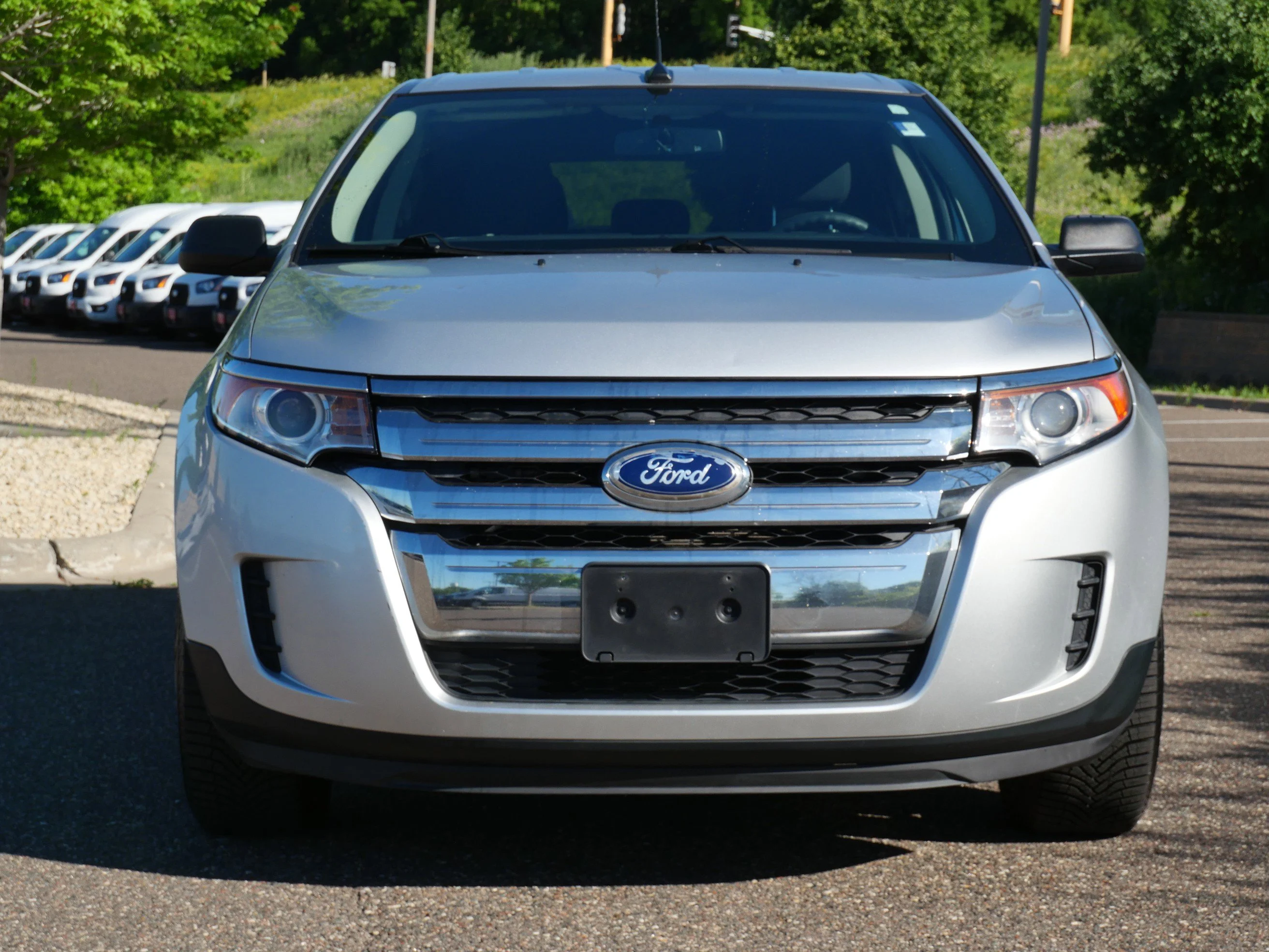 Used 2014 Ingot Silver Metallic Ford SE image 2
