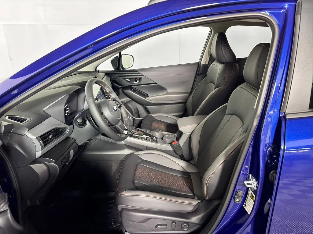 New 2026 SAPPHIRE BLUE PEARL Subaru Limited image 11