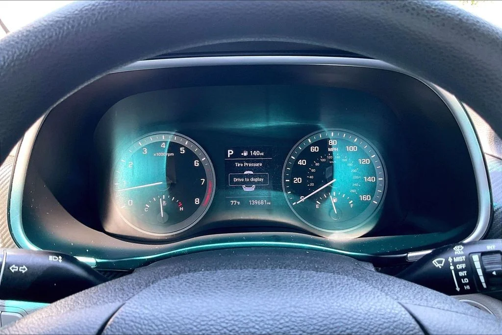Used 2020 Silver Hyundai Value image 20