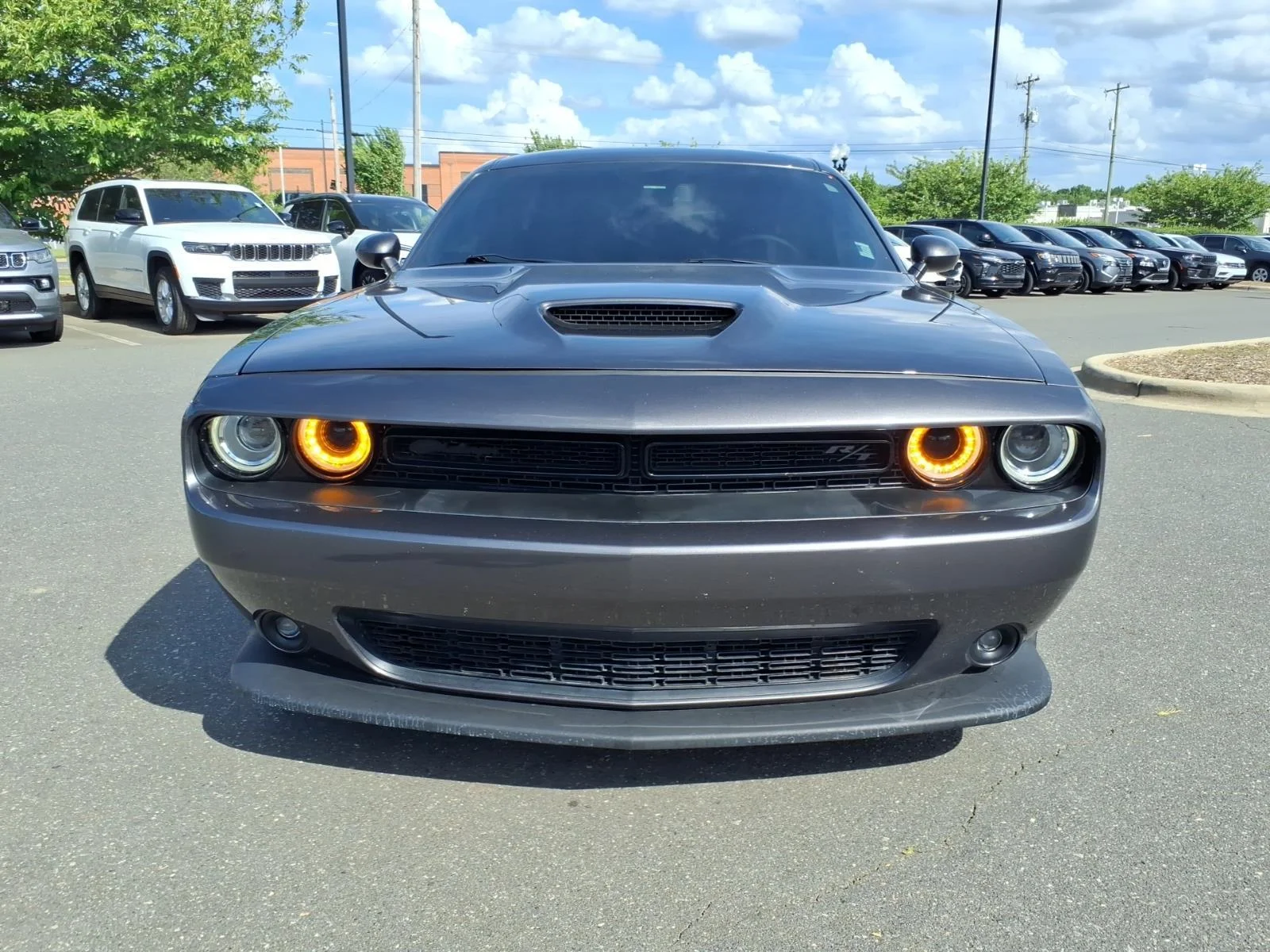 Used 2022  DODGE RT image 11