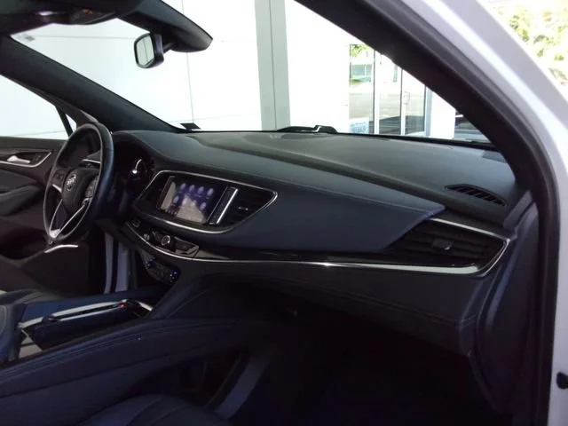 2024 Buick Enclave Essence - Photo 17
