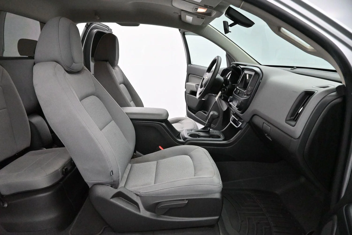 Used 2019 SILVER ICE METALLIC Chevrolet 2WD Work Truck image 24