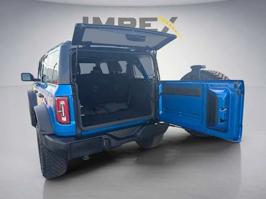 Used 2024 Blue Ford Wildtrak image 9