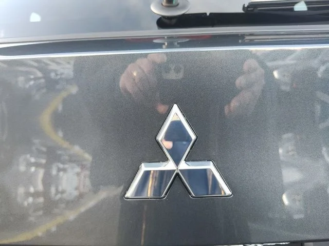 New 2026 Gray Mitsubishi SE image 39