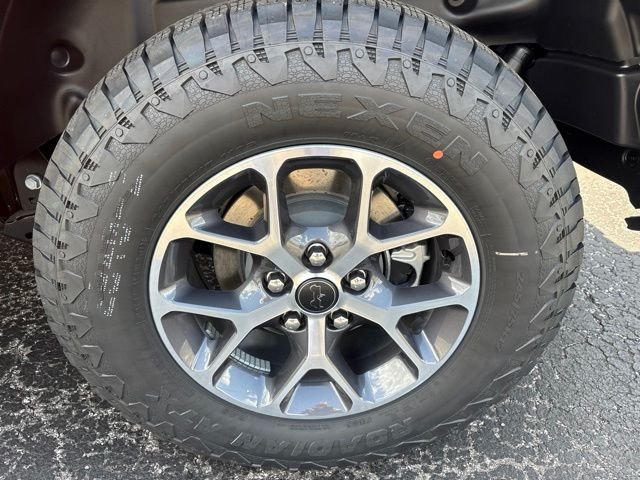 New 2026 Joose Exterior Paint Jeep Sport S image 27
