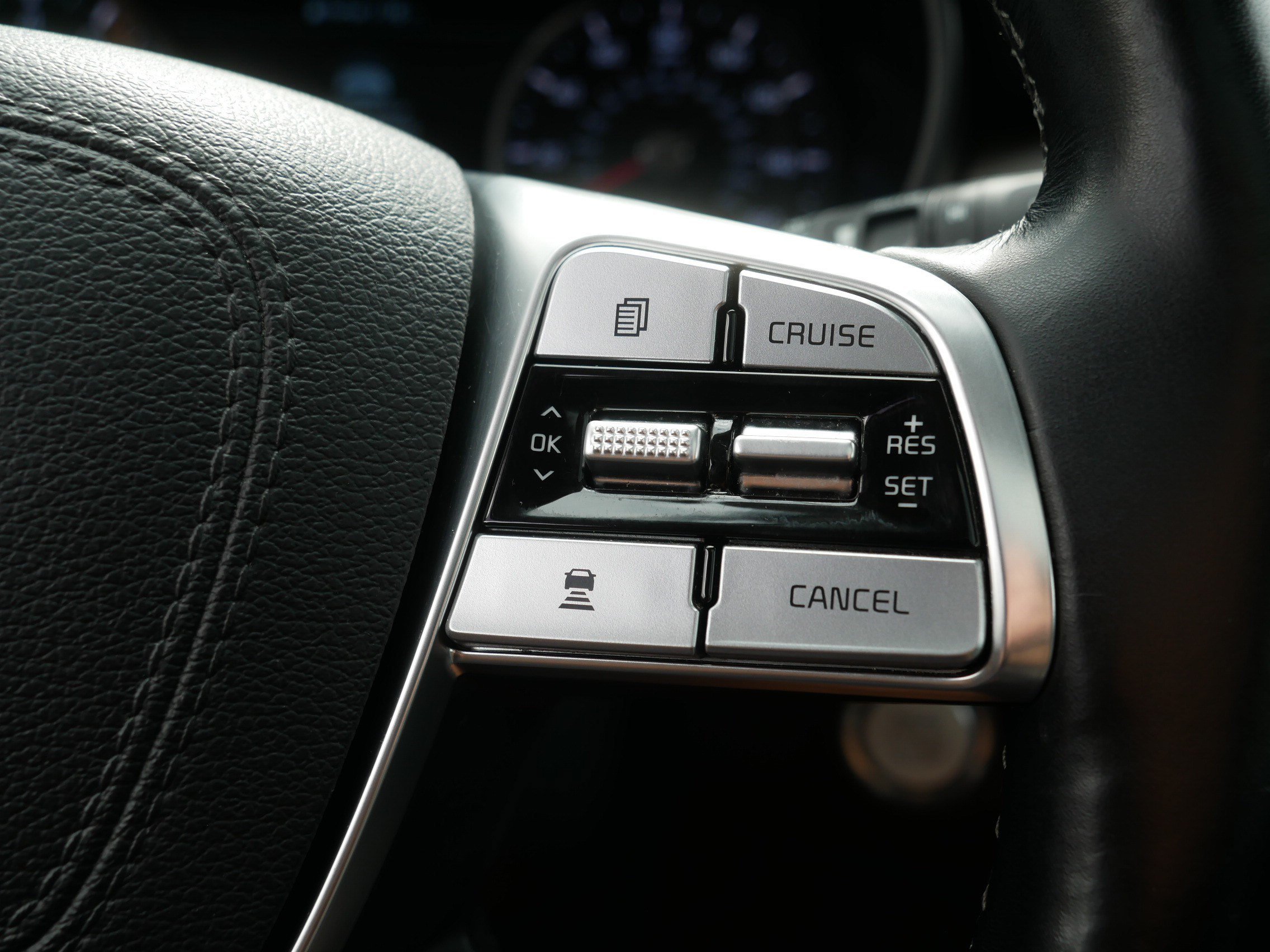 Certified Used 2022 Ebony Black Kia SX image 29