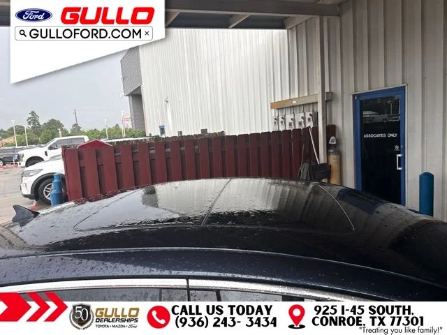 Used 2014 Sapphire Blue Metallic Cadillac Luxury image 3