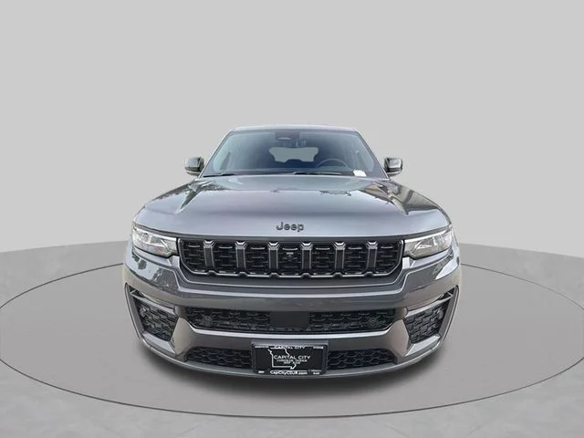 New 2026 Baltic Gray Metallic Clearcoat Jeep Limited Reserve image 8