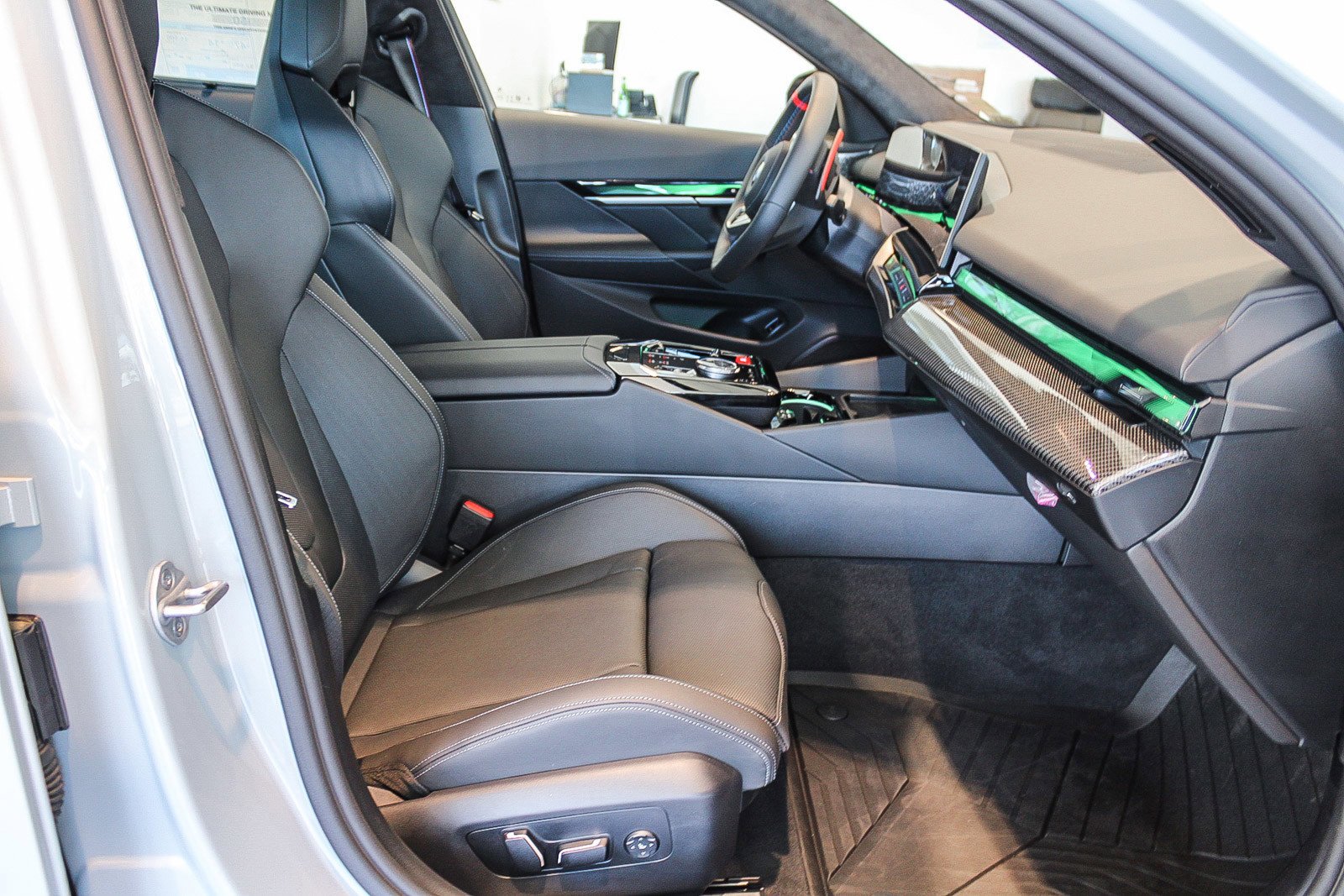 2026 BMW M5 M5 - Photo 14