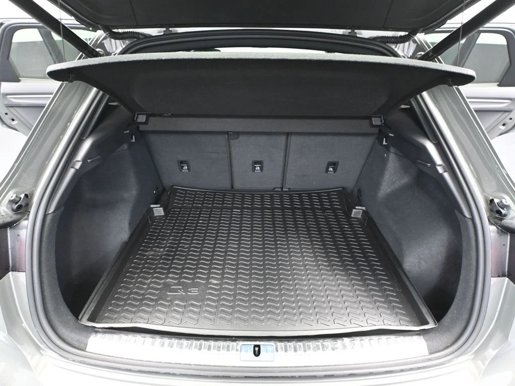 Used 2022 Gray Audi Premium image 38