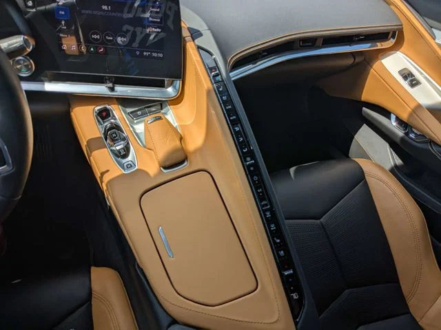 Used 2020 Arctic White Chevrolet Stingray image 23