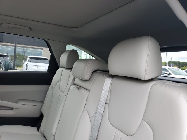 New 2026 Gray Kia S image 16