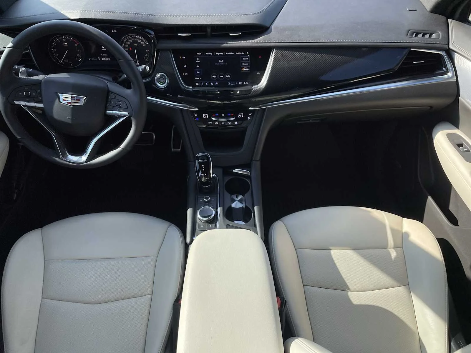 2023 Cadillac XT6 Sport - Photo 22
