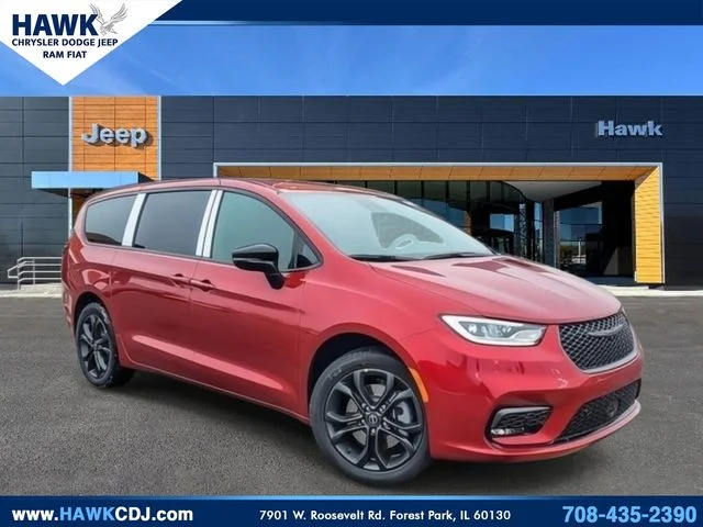 2026 Chrysler Pacifica Select AWD's photo