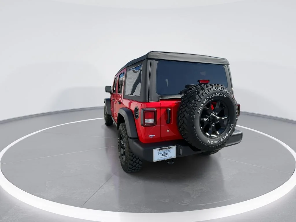 Used 2021 Red Jeep Unlimited Willys image 7