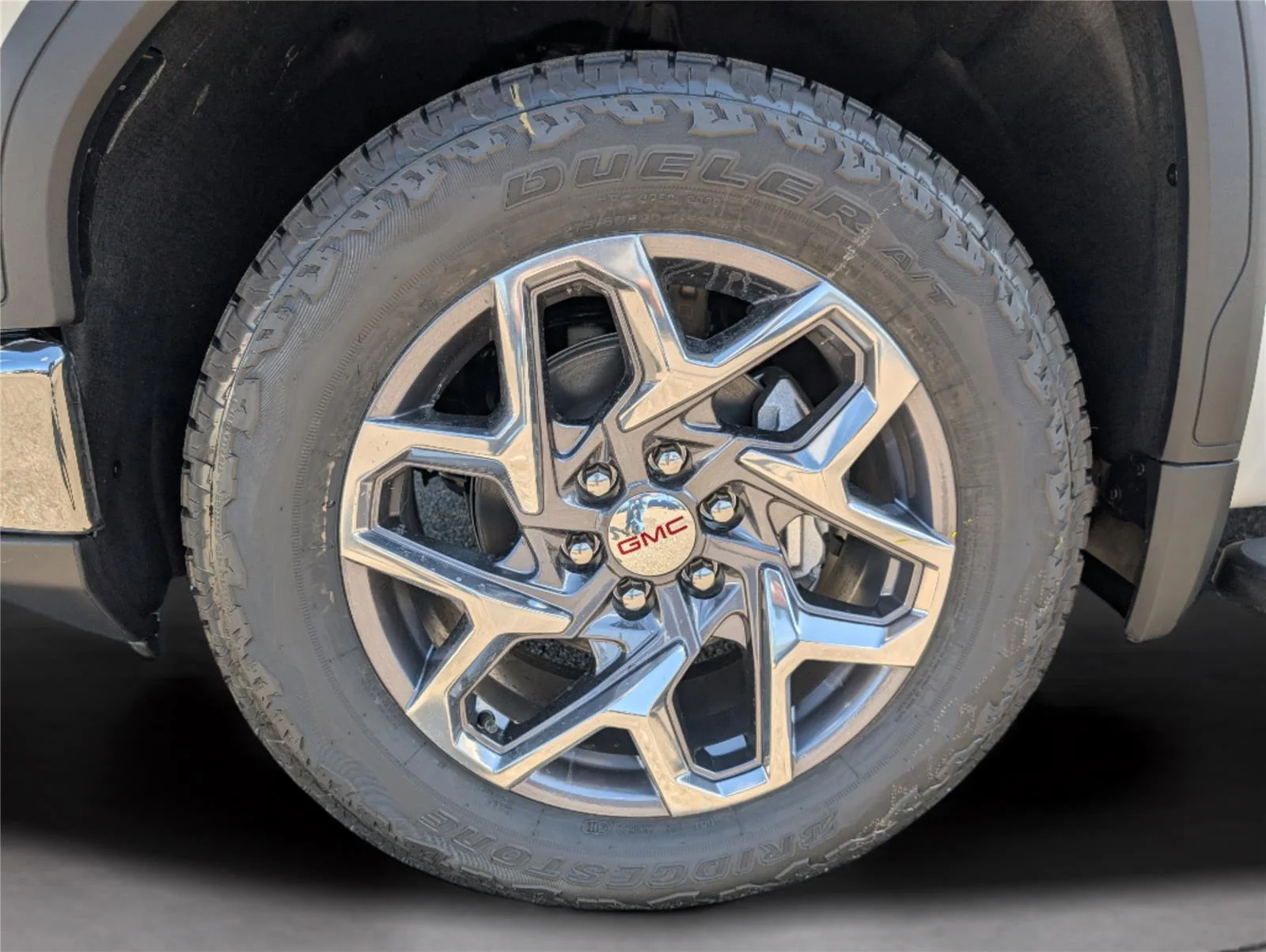New 2026 Summit White GMC SLT image 9