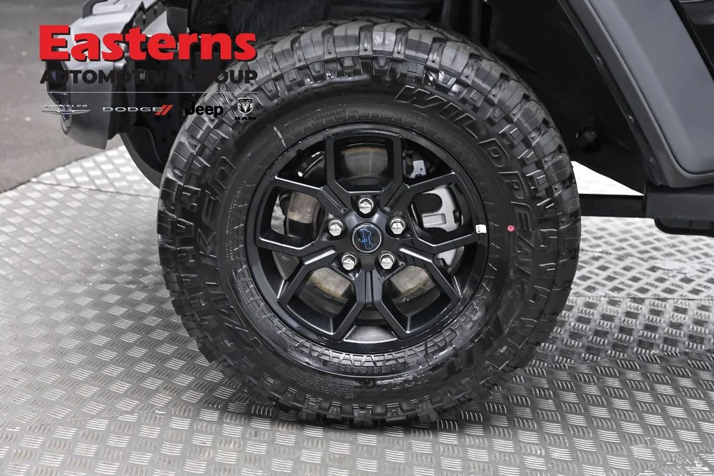Used 2025 Black Jeep Willys 4xe image 33