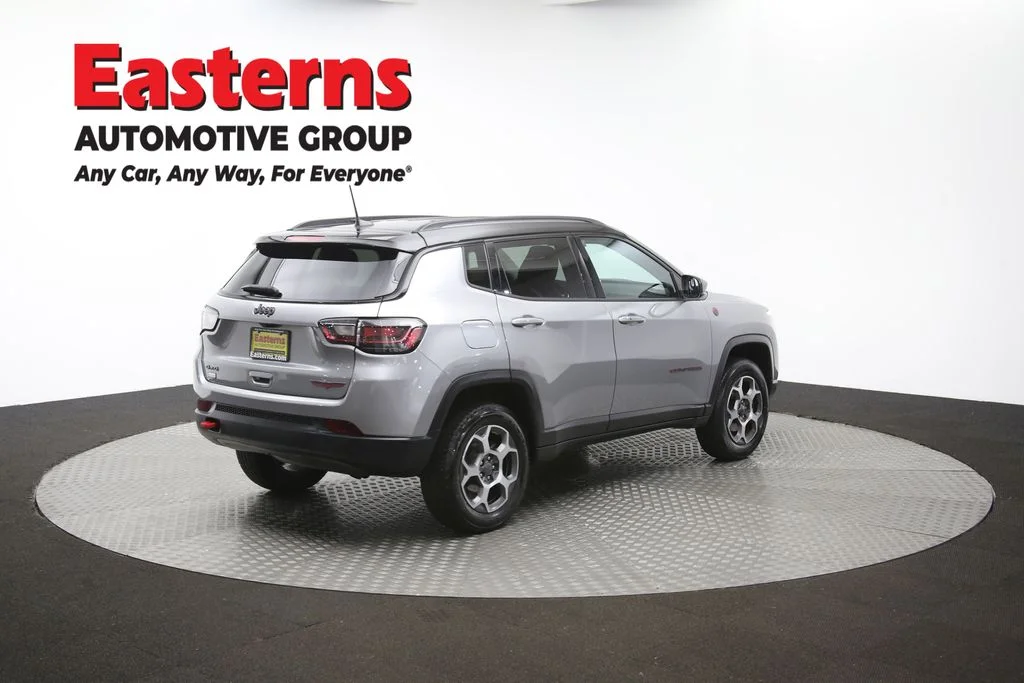 Used 2022 Silver Jeep Trailhawk image 41