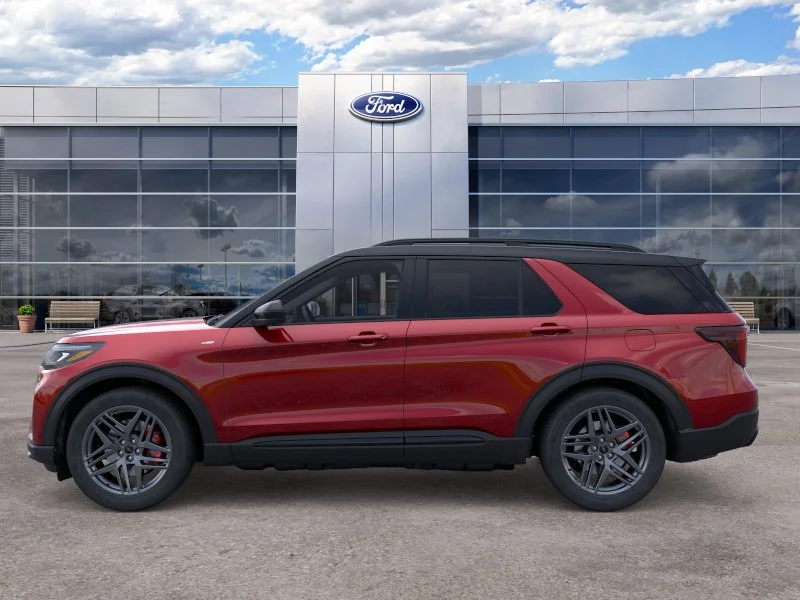New 2026 Rapid Red Metallic Tinted Clearcoat Ford ST-Line image 3