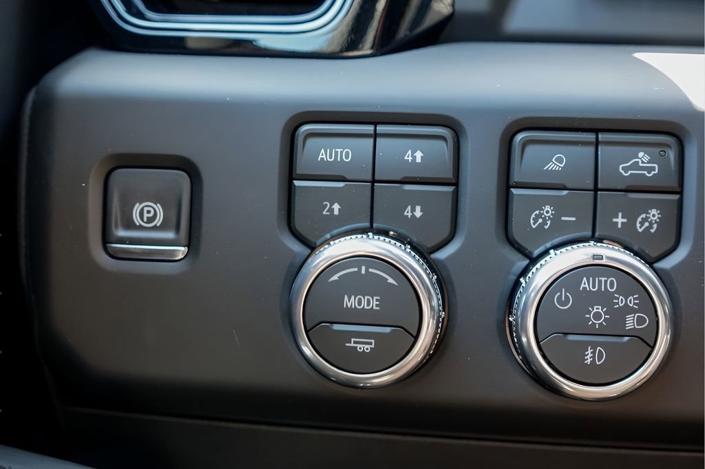 2026 GMC Sierra 2500HD AT4 - Photo 14
