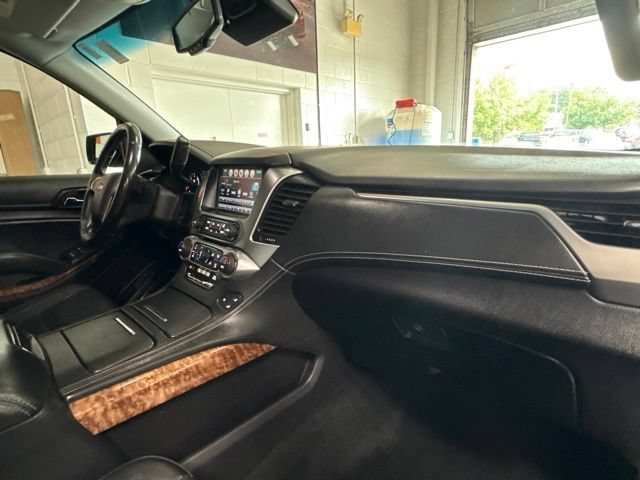 Used 2016 BLACK Chevrolet LTZ image 32