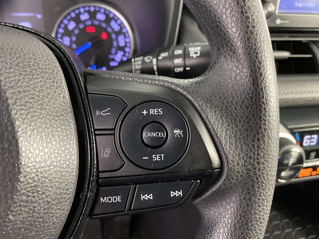 Used 2020 Gray Toyota XLE image 15