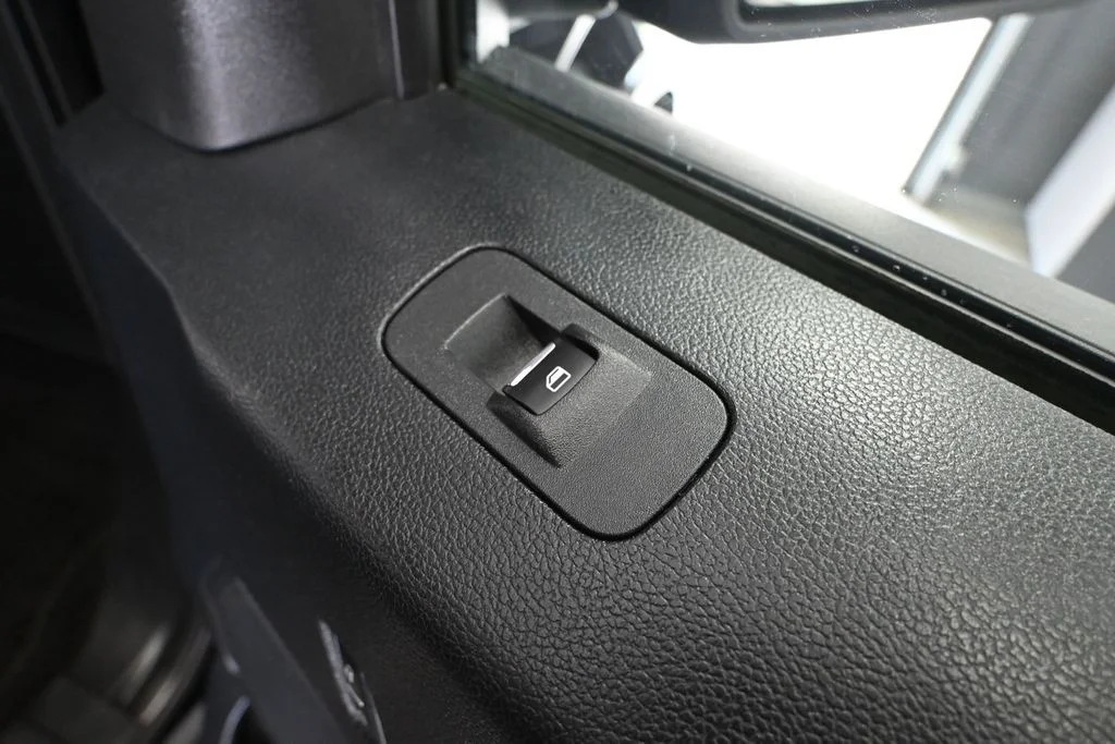 Used 2016 Black Ford XLT image 49