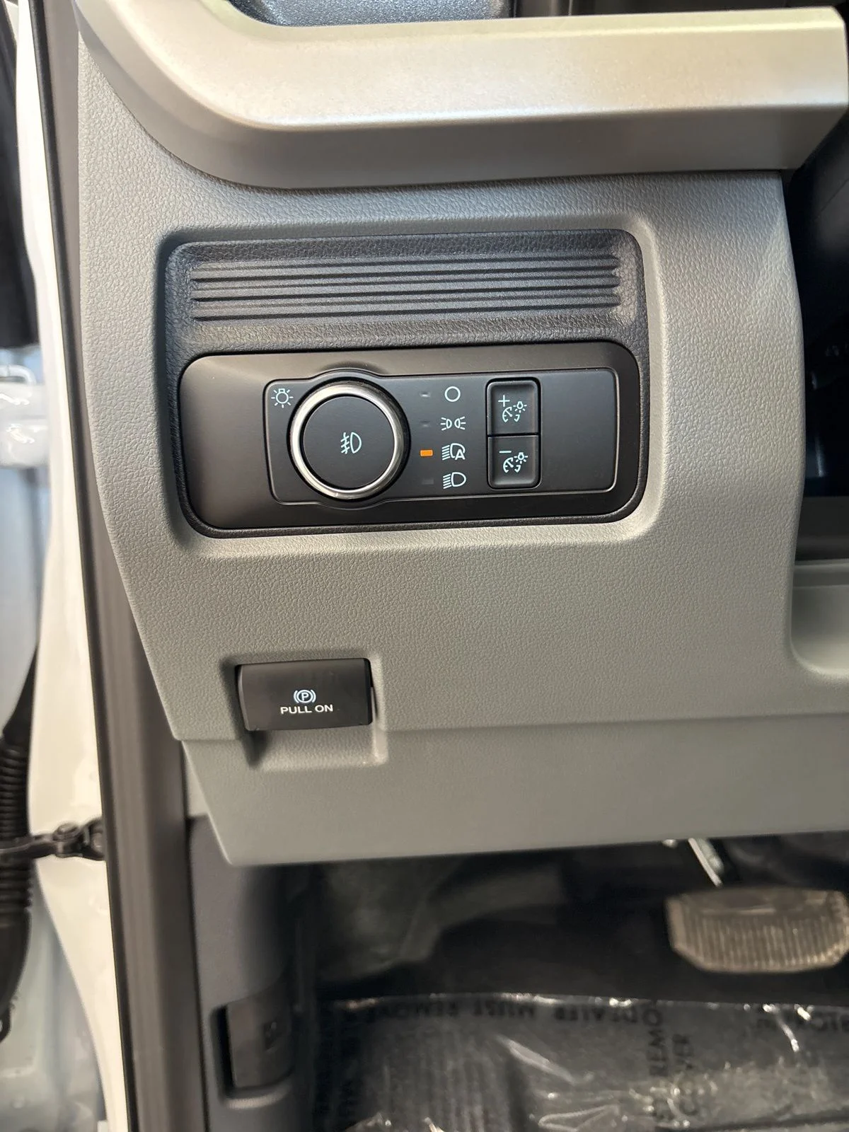 New 2026 Oxford White Ford F-350® XL image 10