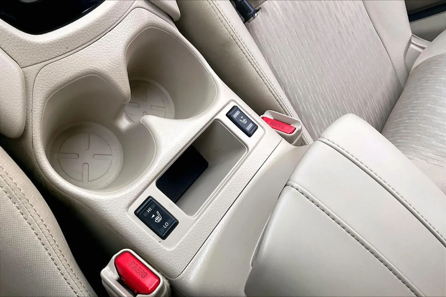 Used 2020 Scarlet Ember Tintcoat Nissan SV image 36